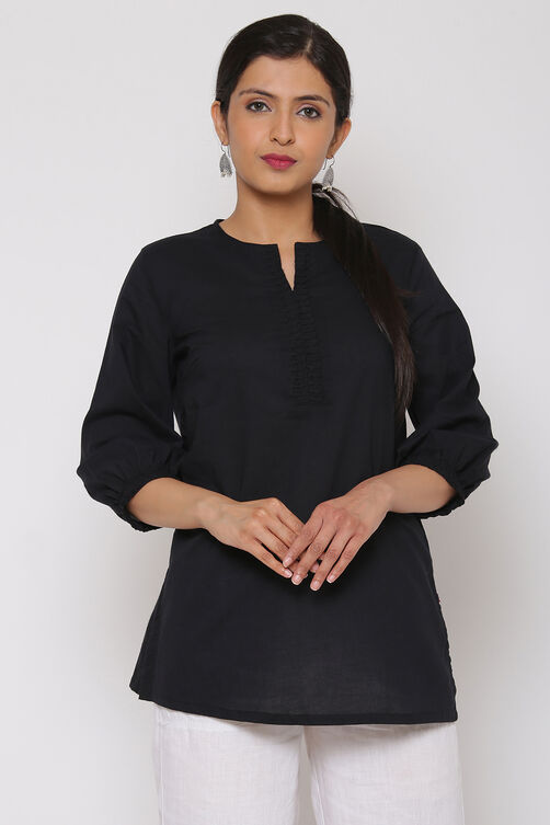 Sky Blue Cotton Short Solid Kurti image number 0
