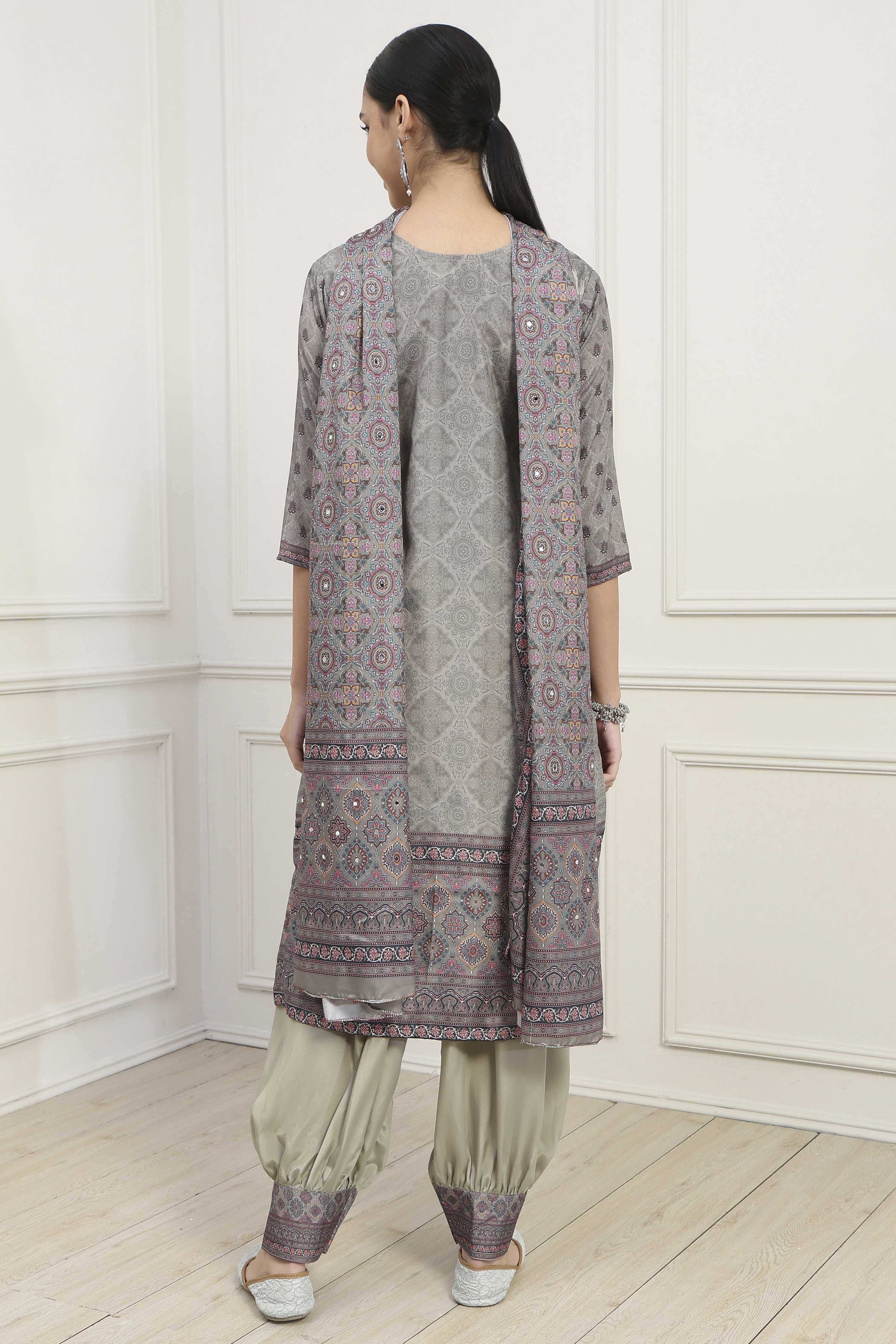 Grey Poly Crepe Digital Print Unstitched Suit Set image number 5