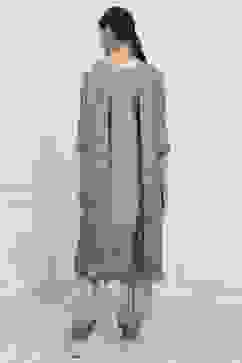 Grey Poly Crepe Digital Print Unstitched Suit Set image number 5