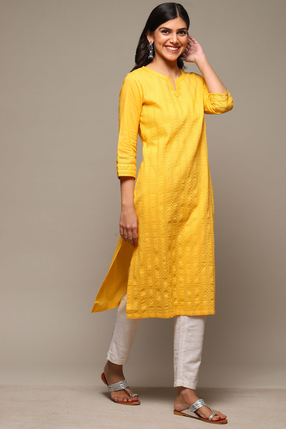 Off White Cotton Straight Kurta image number 3