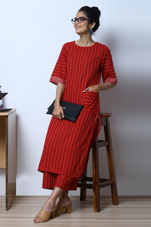 Red Cotton Straight Kurta Flared Palazzo Suit Set image number 0