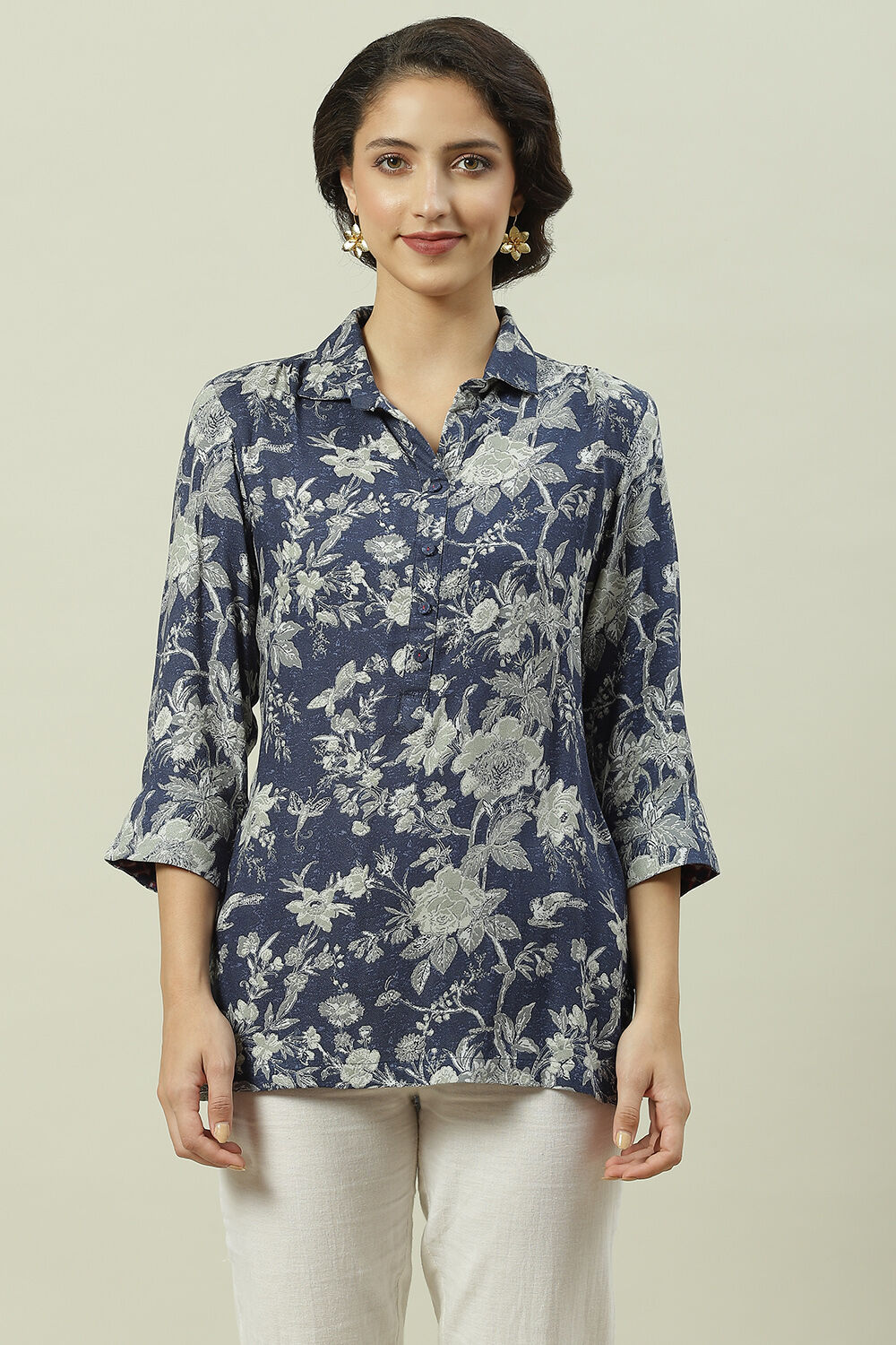 Indigo LIVA Straight Printed Shirt image number 3