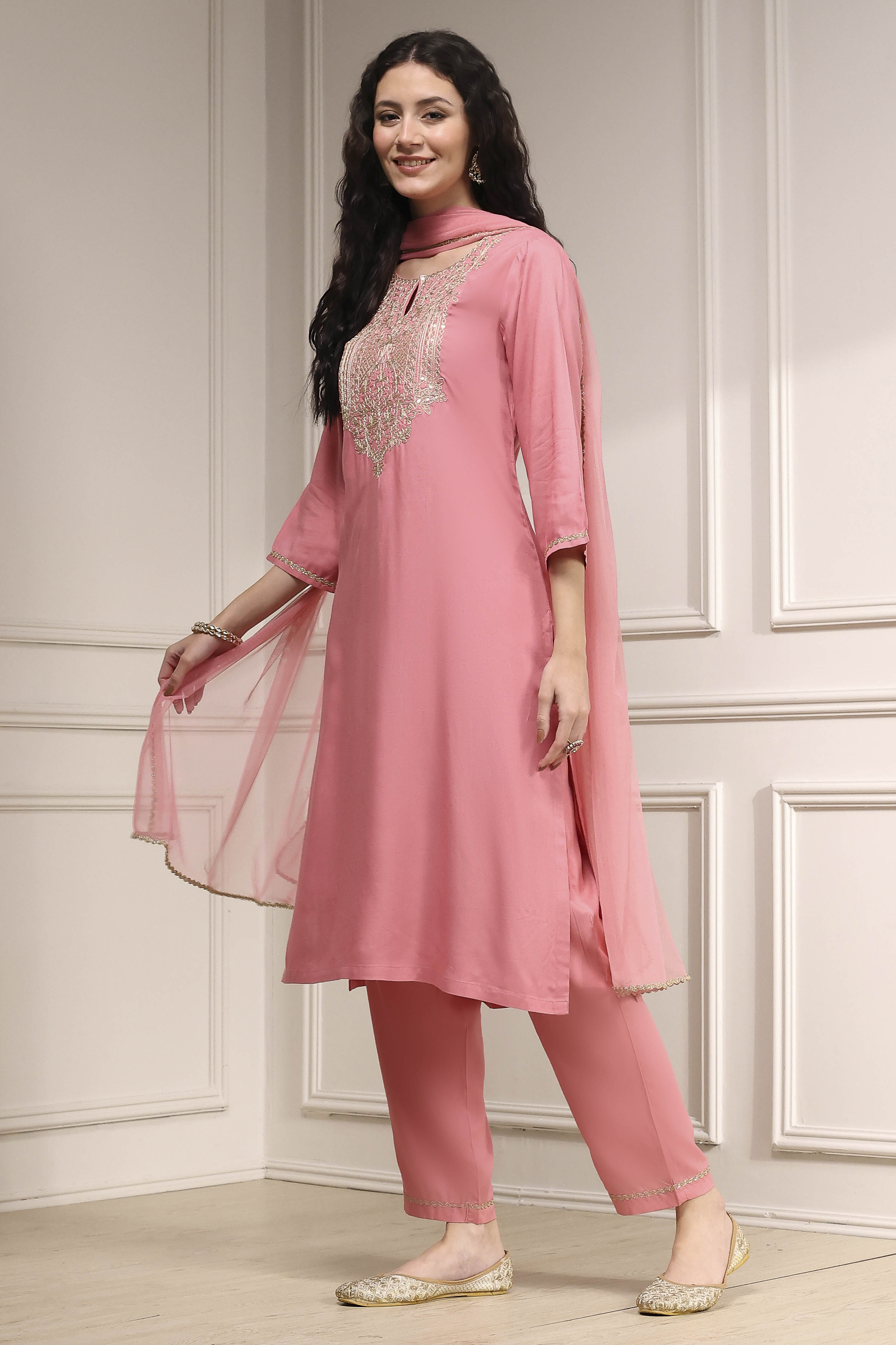 Pink Embroidered Straight Suit Set image number 3