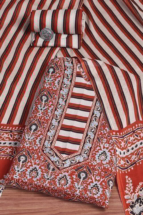 Green Cotton Floral Printed Unstitched Suit Set image number 0