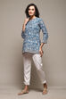 Maroon Viscose Slim Solid Pants image number 0