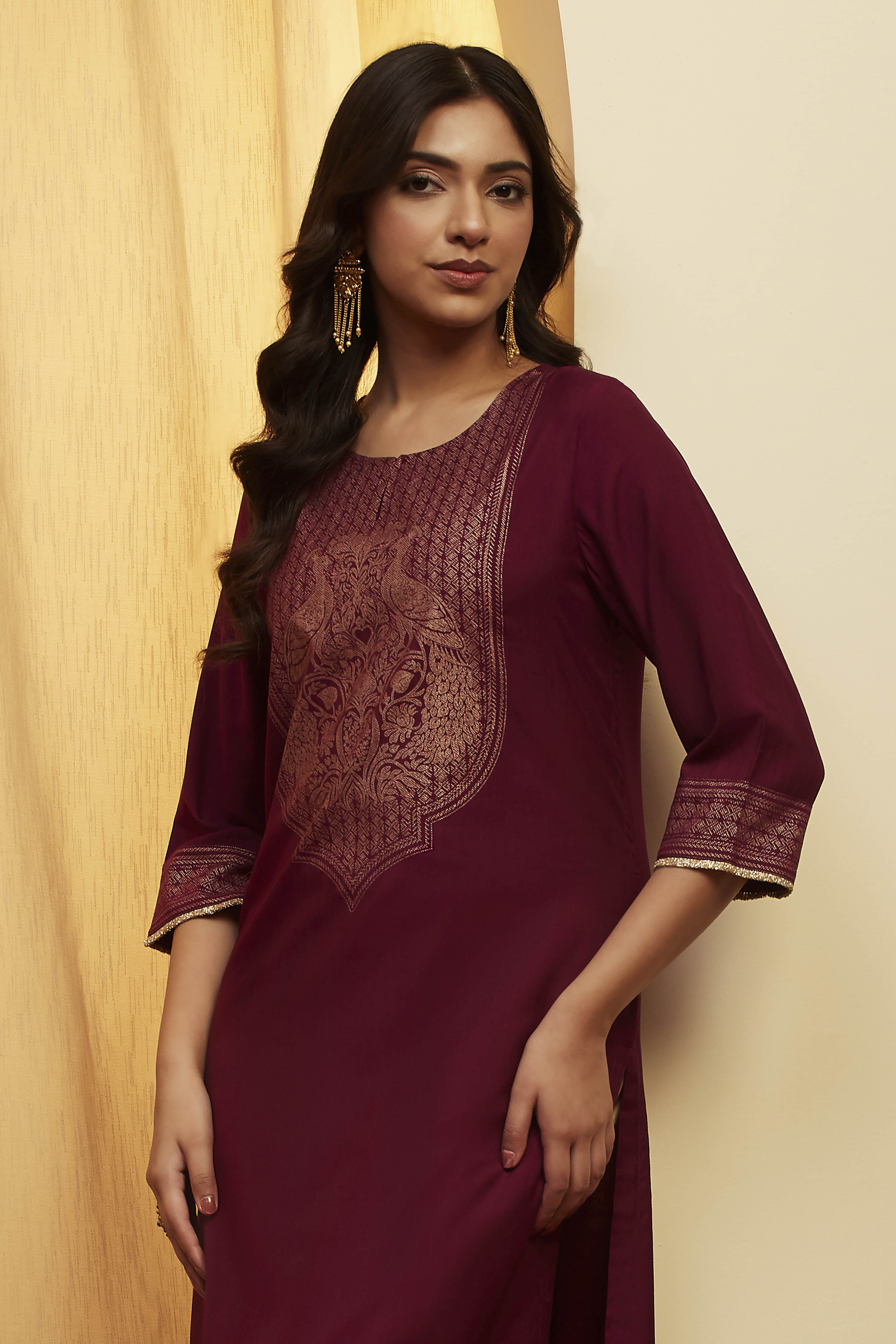 Berry Viscose Blend A Line Kurta image number 1
