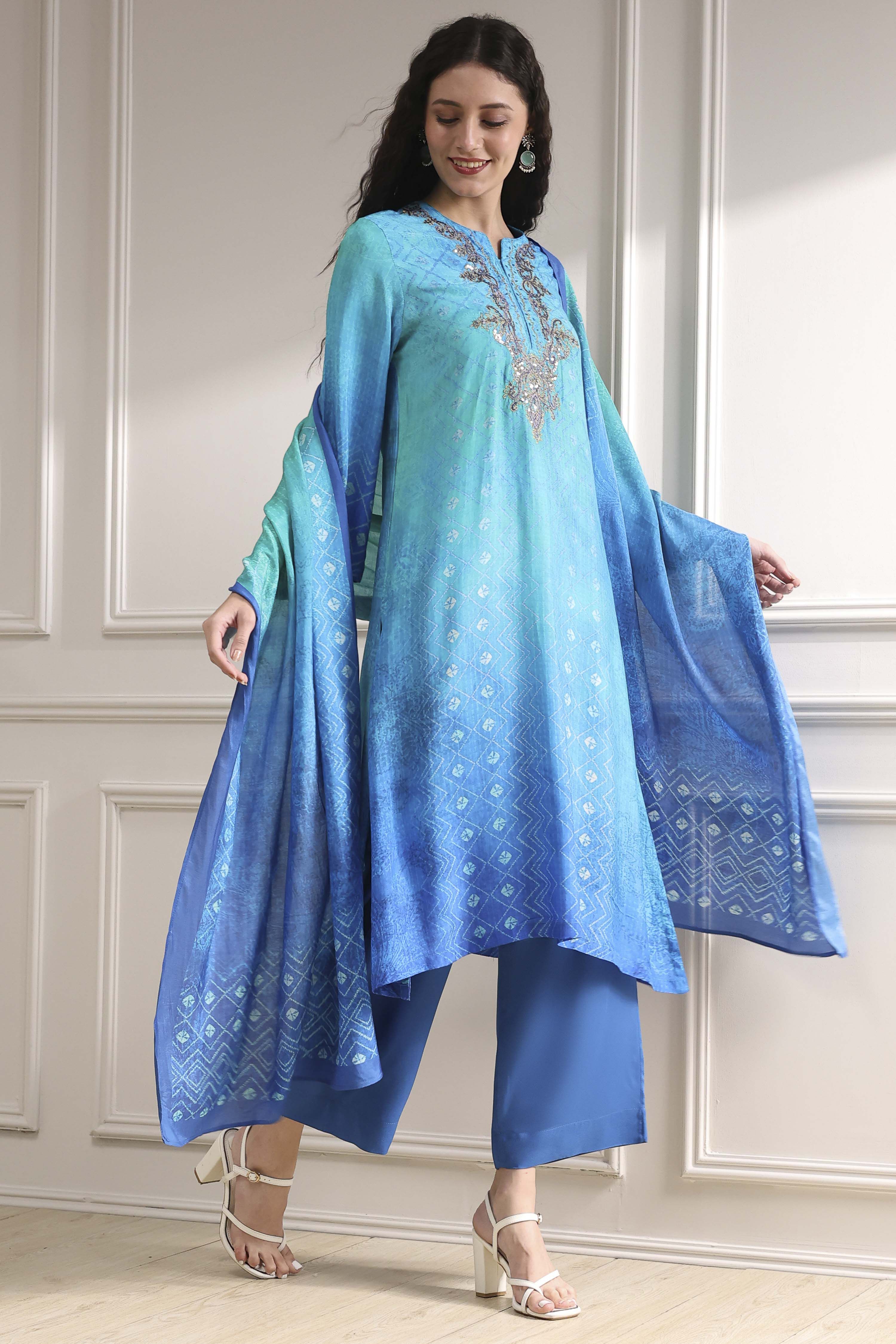 Turquoise Printed Straight Suit Set image number 5