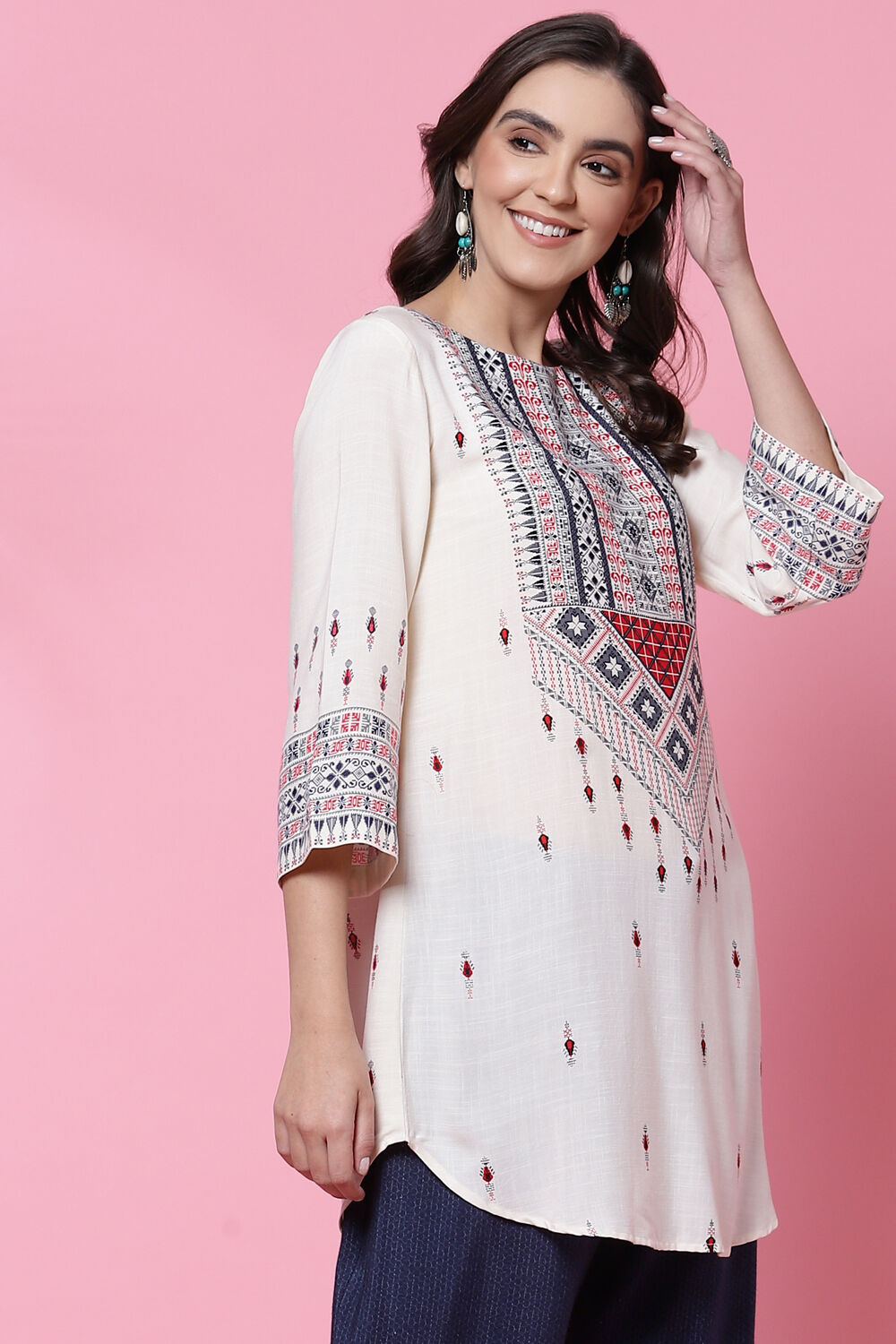 Ecru LIVA Asymmetric Printed Short Kurti image number 3