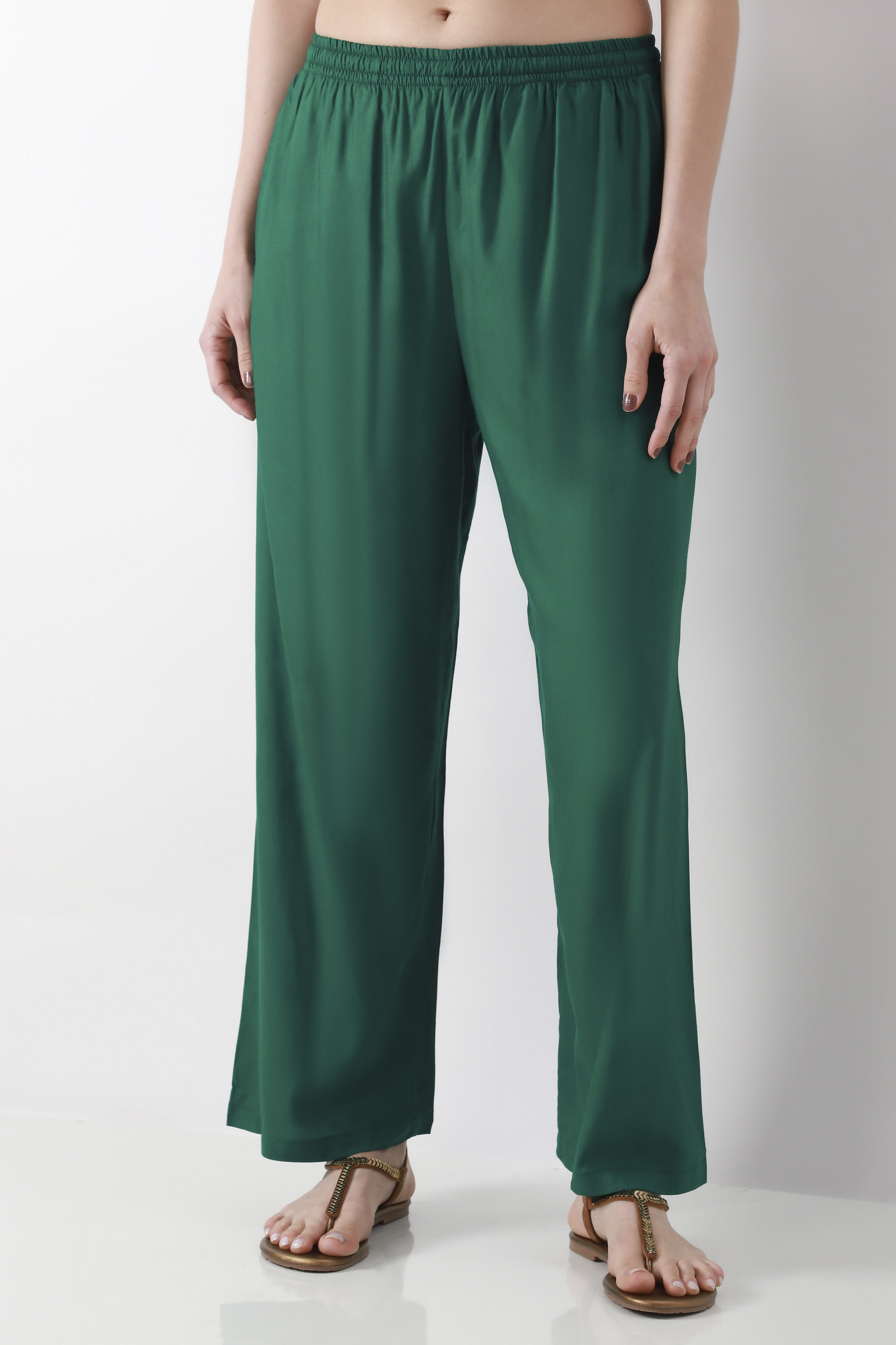 Green Solid Straight Palazzos image number 4
