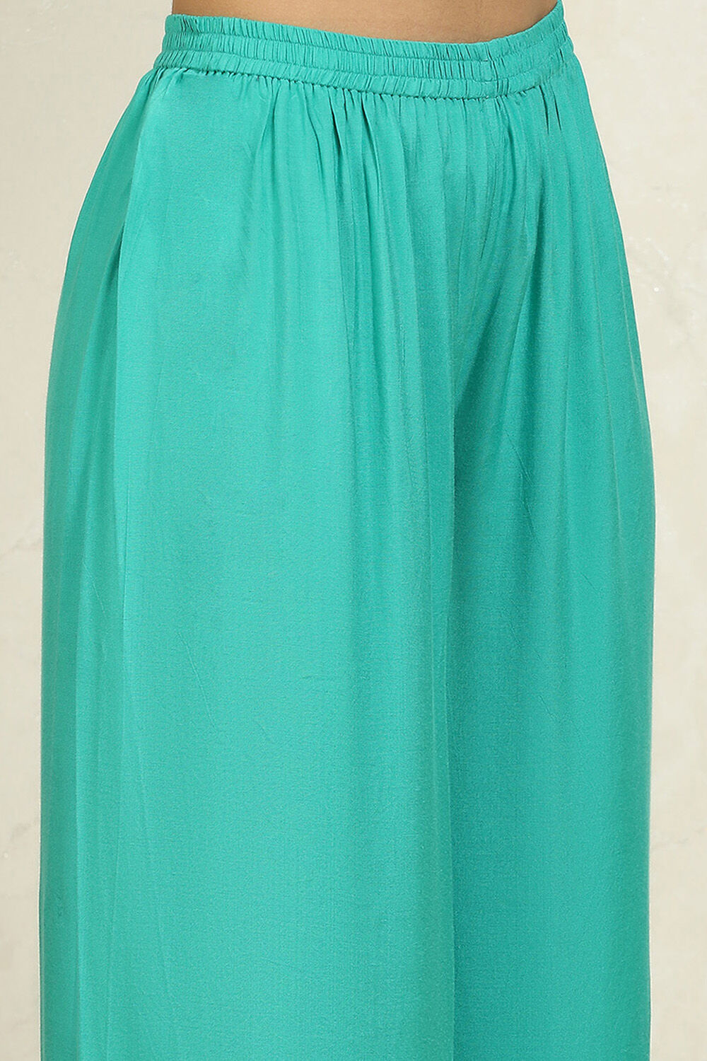 Orange Silk Blend Bandhej Crinkled Unstitched Suit Set image number 3