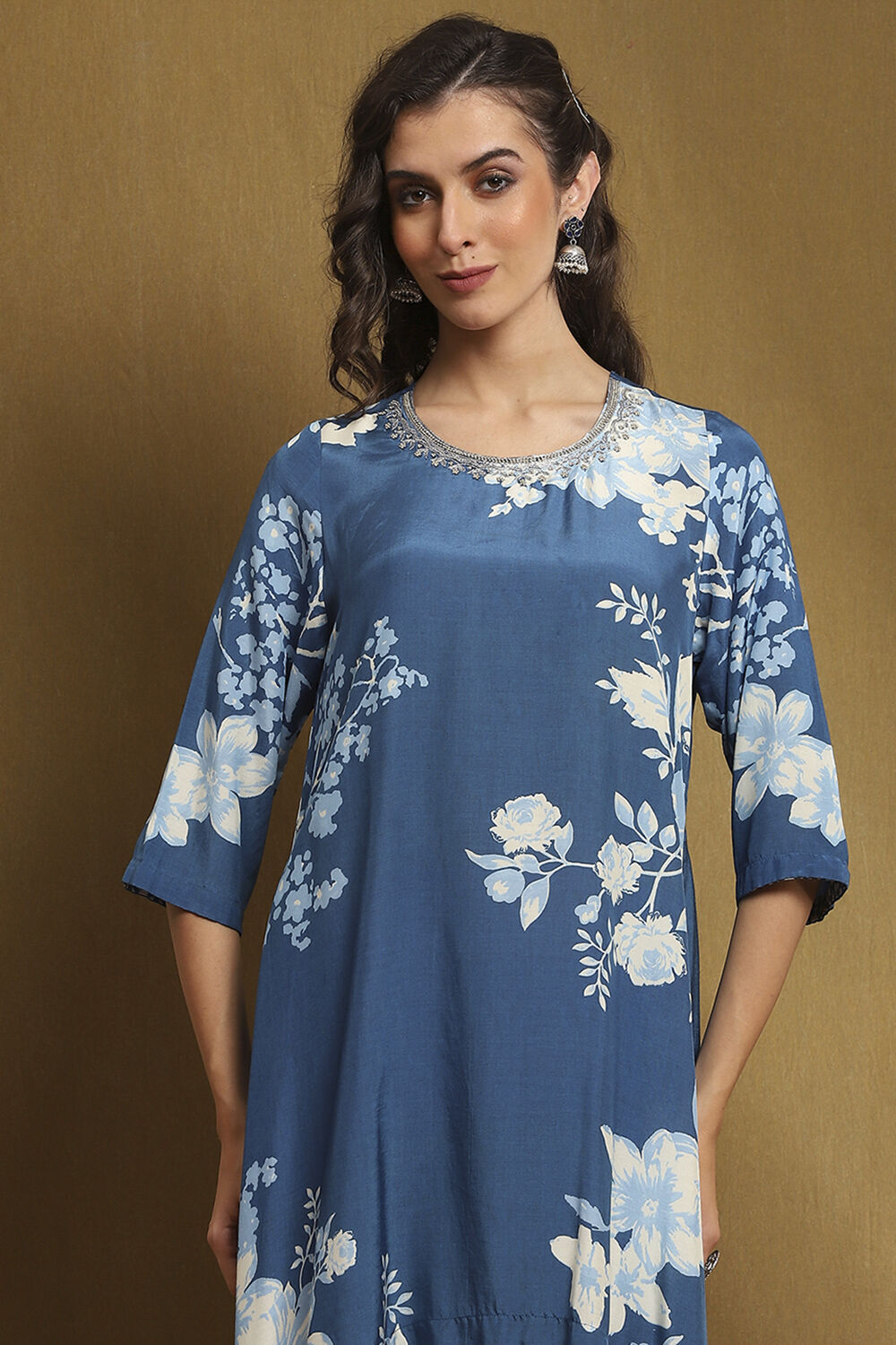 Indigo Modal Floral Printed Asymmetric Kurta Set image number 7