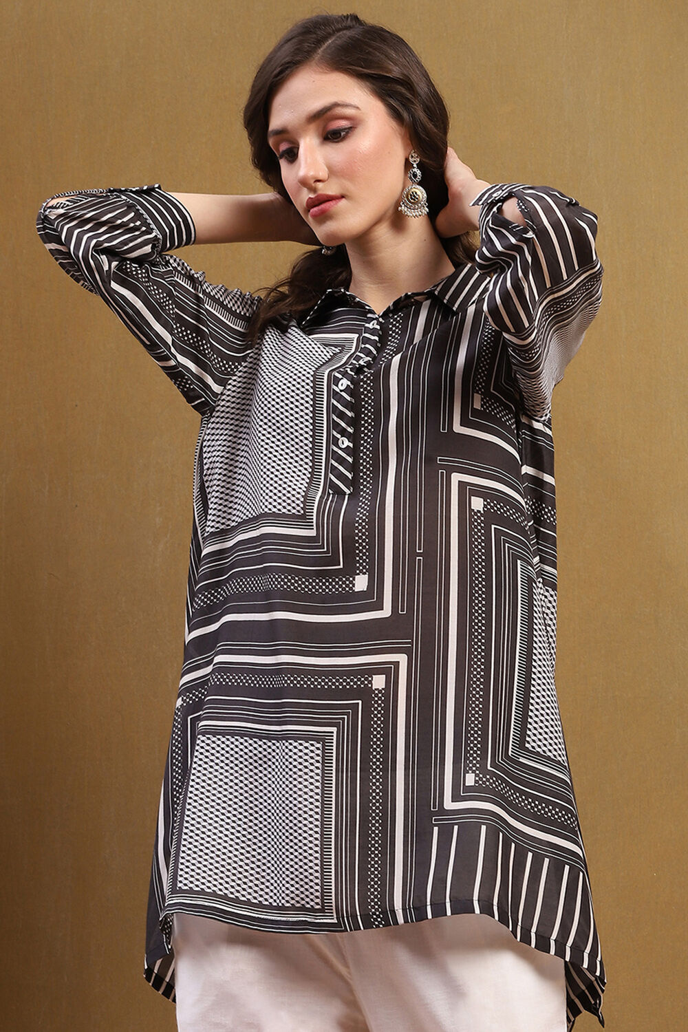 Black Viscose Blend Hand-Blocked Printed Short Kurta image number 6