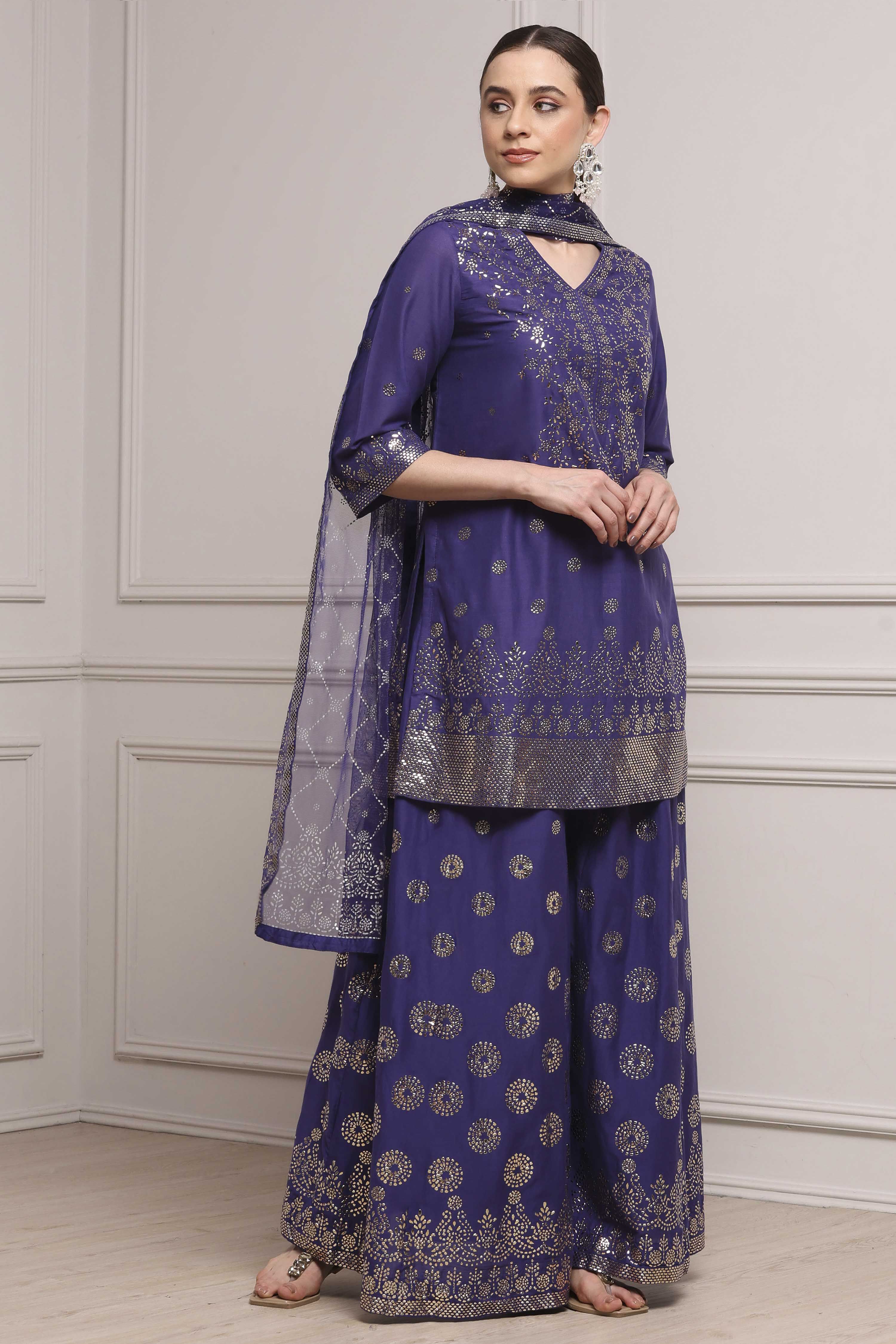 Green Cotton Metallic Pattern Sharara Suit Set image number 5