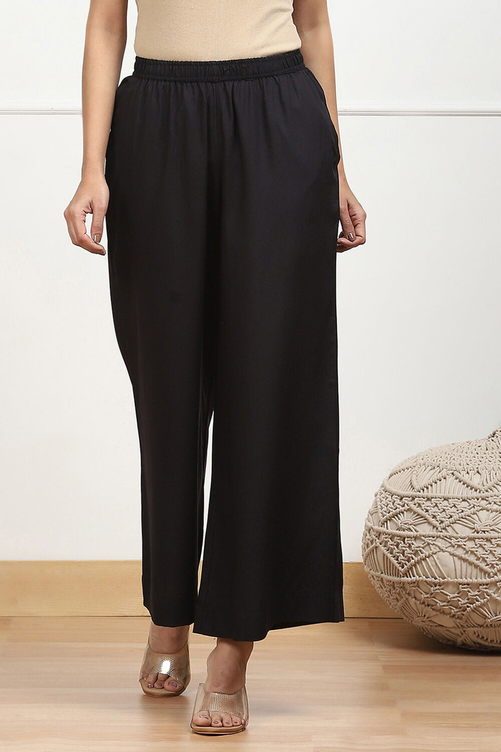 Navy Blue Viscose Solid Straight Palazzos image number 4