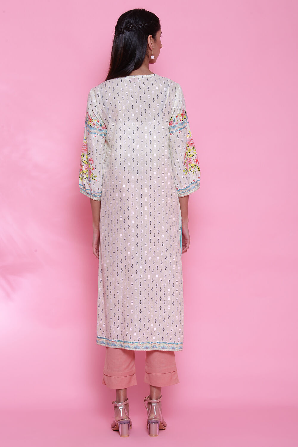 Cream Cotton Straight Kurta image number 4