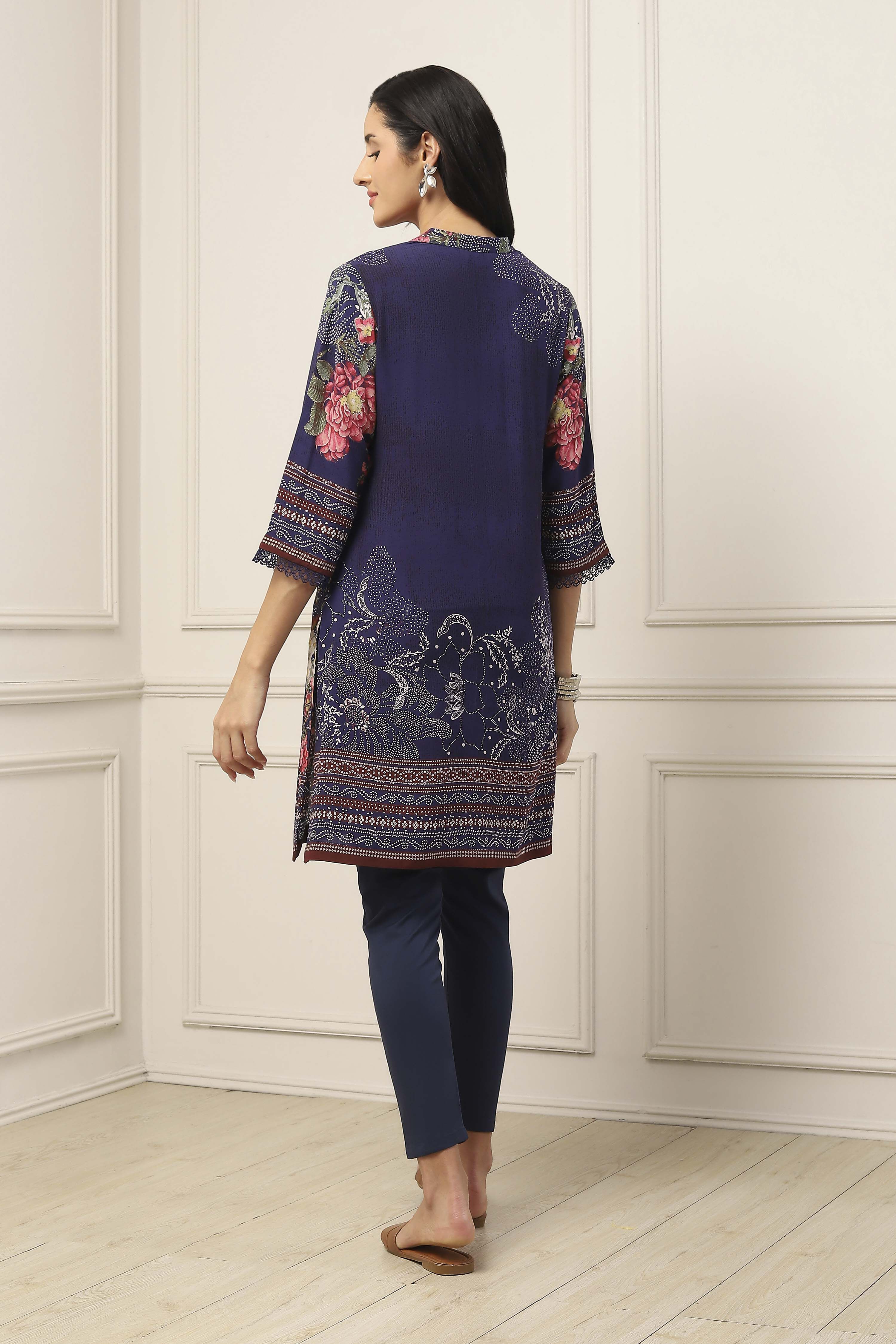 Blue Viscose Rayon Ethnic Motif Printed Straight Kurta image number 3