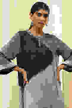 Grey Printed Straight Kurta Set image number 1