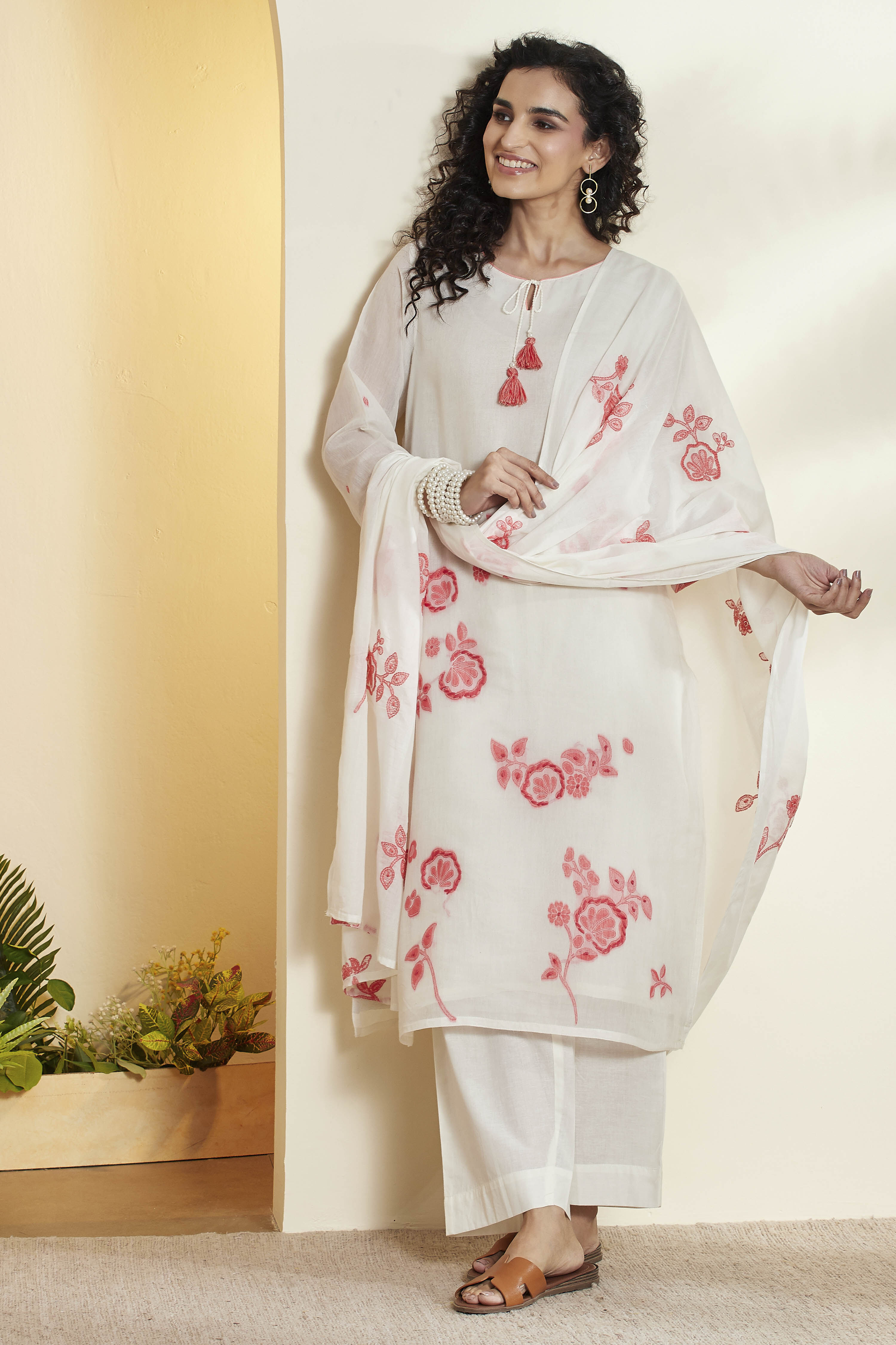 White & Red Viscose Rayon Floral Embroidered Kurta Set image number 0