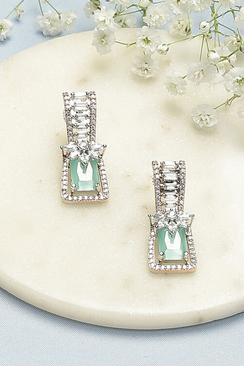Mint Green Earrings image number 0