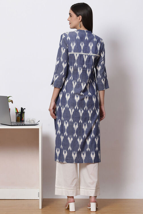 Blue & White Cotton woven 2 Piece Set image number 4
