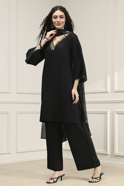Black Solid Relaxed Straight Suit Set image number 3