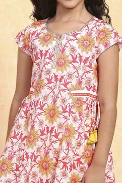 White Cotton Flared Printed Suit Set image number 1