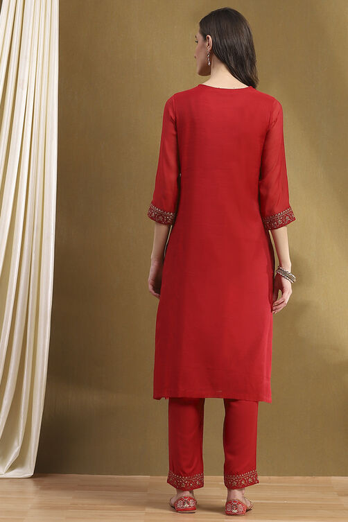 Yellow Embroidered Festive Straight Suit Set image number 4