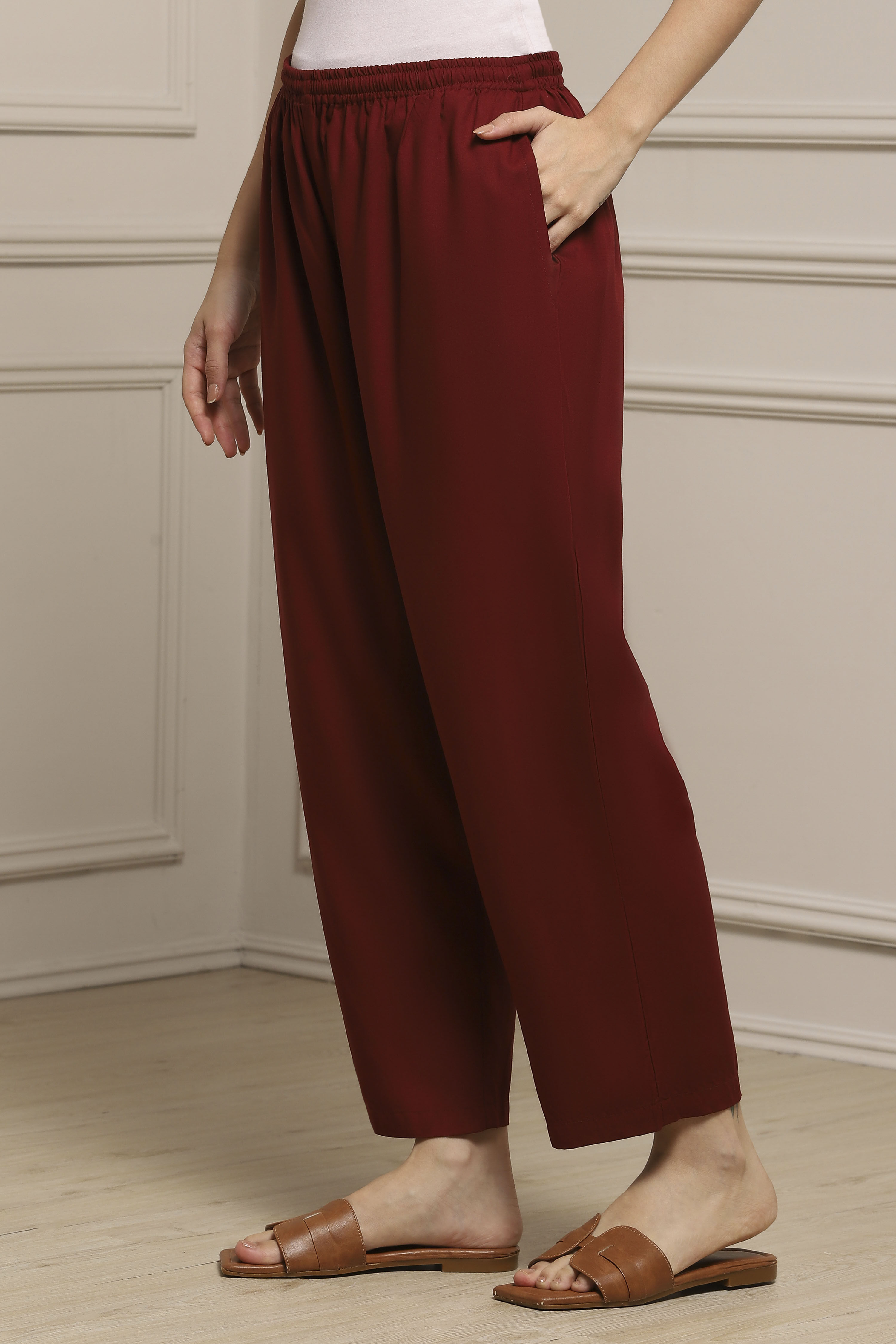 Green-Maroon Viscose Rayon Relaxed Solid Pants image number 2