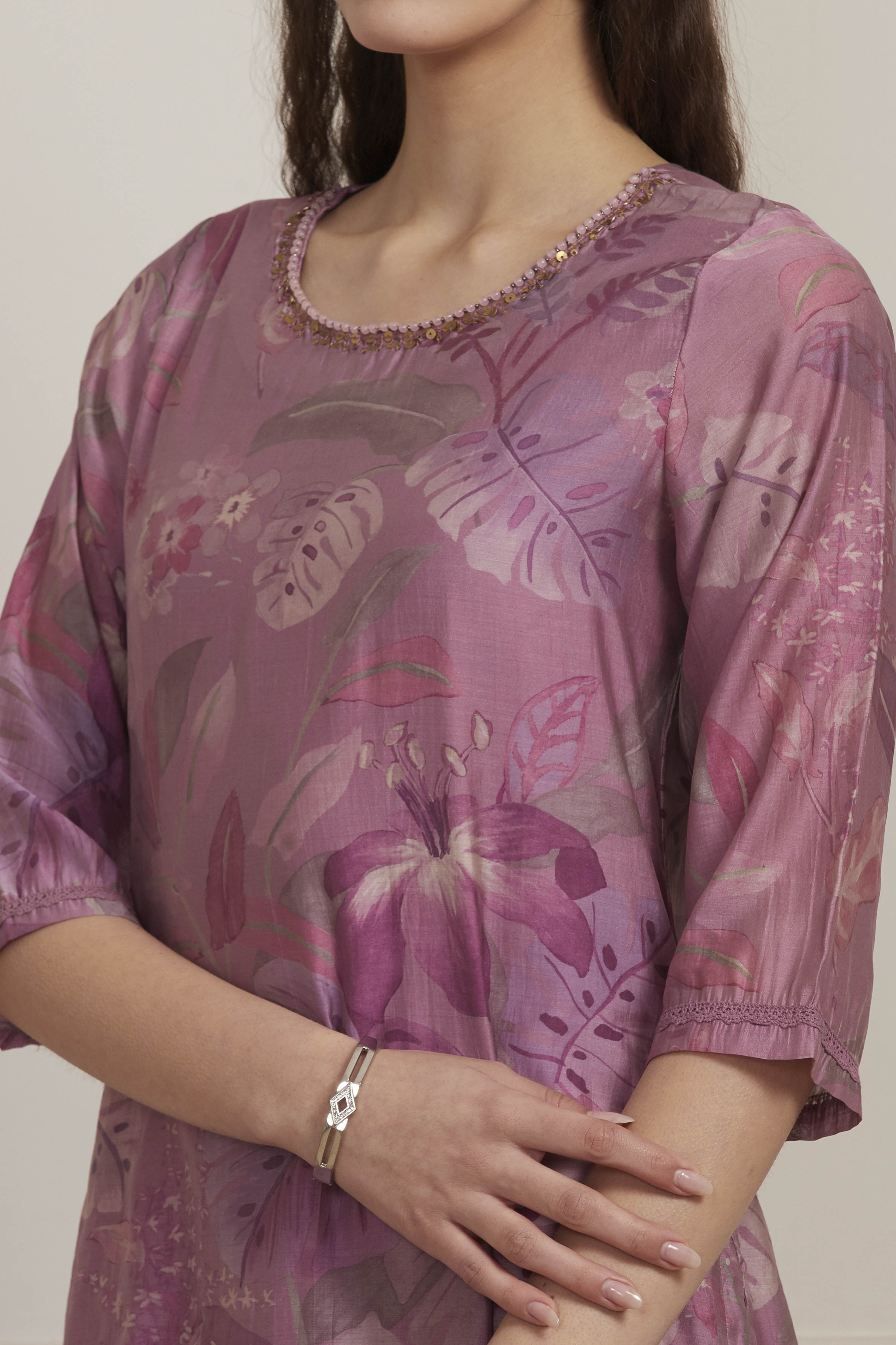 Lavender Floral Printed Straight Kurta Set image number 1