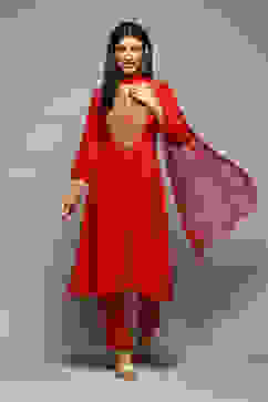 Coral Red LIVA Gathered Kurta Parallel Pants Suit Set image number 7