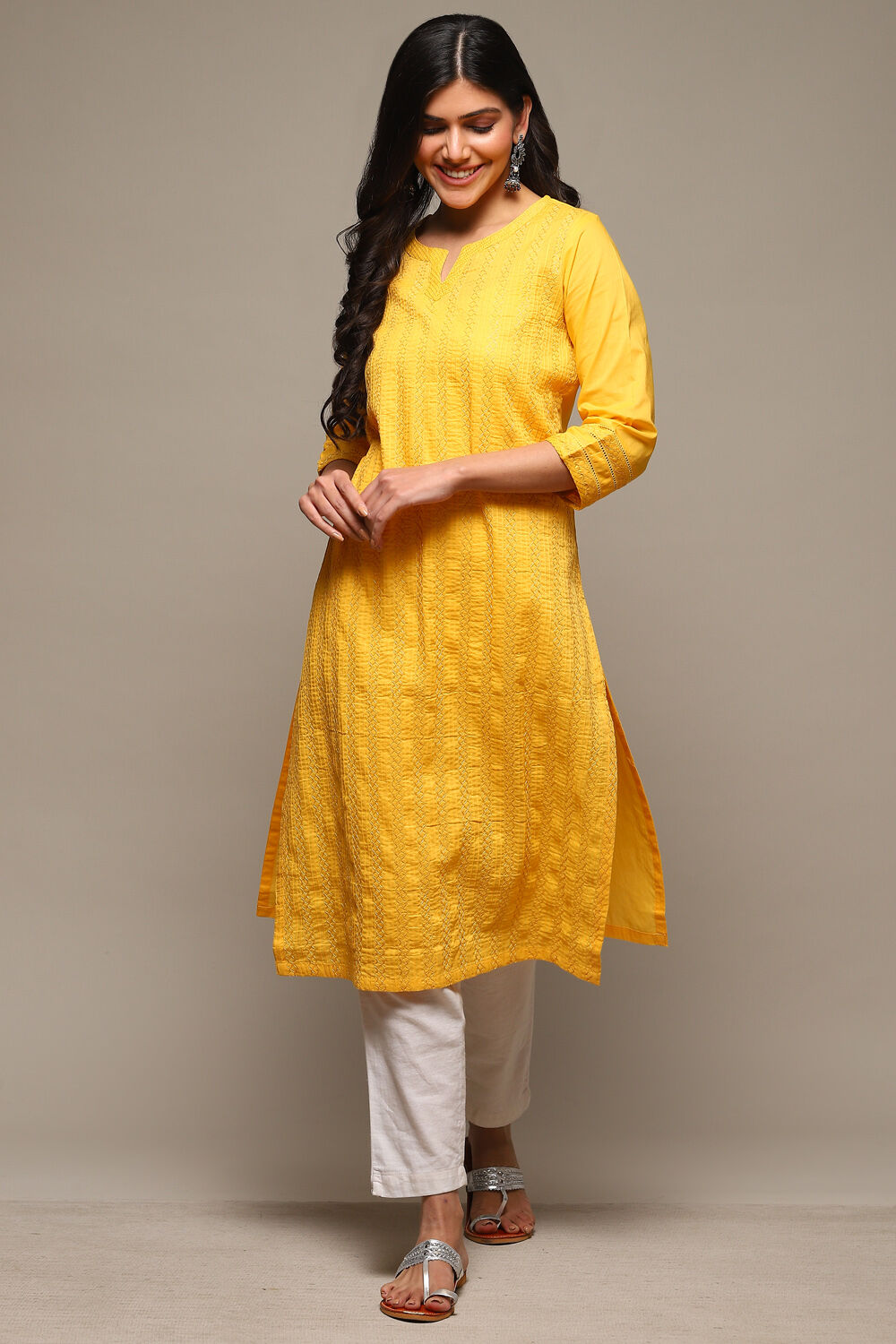 Off White Cotton Straight Kurta image number 0