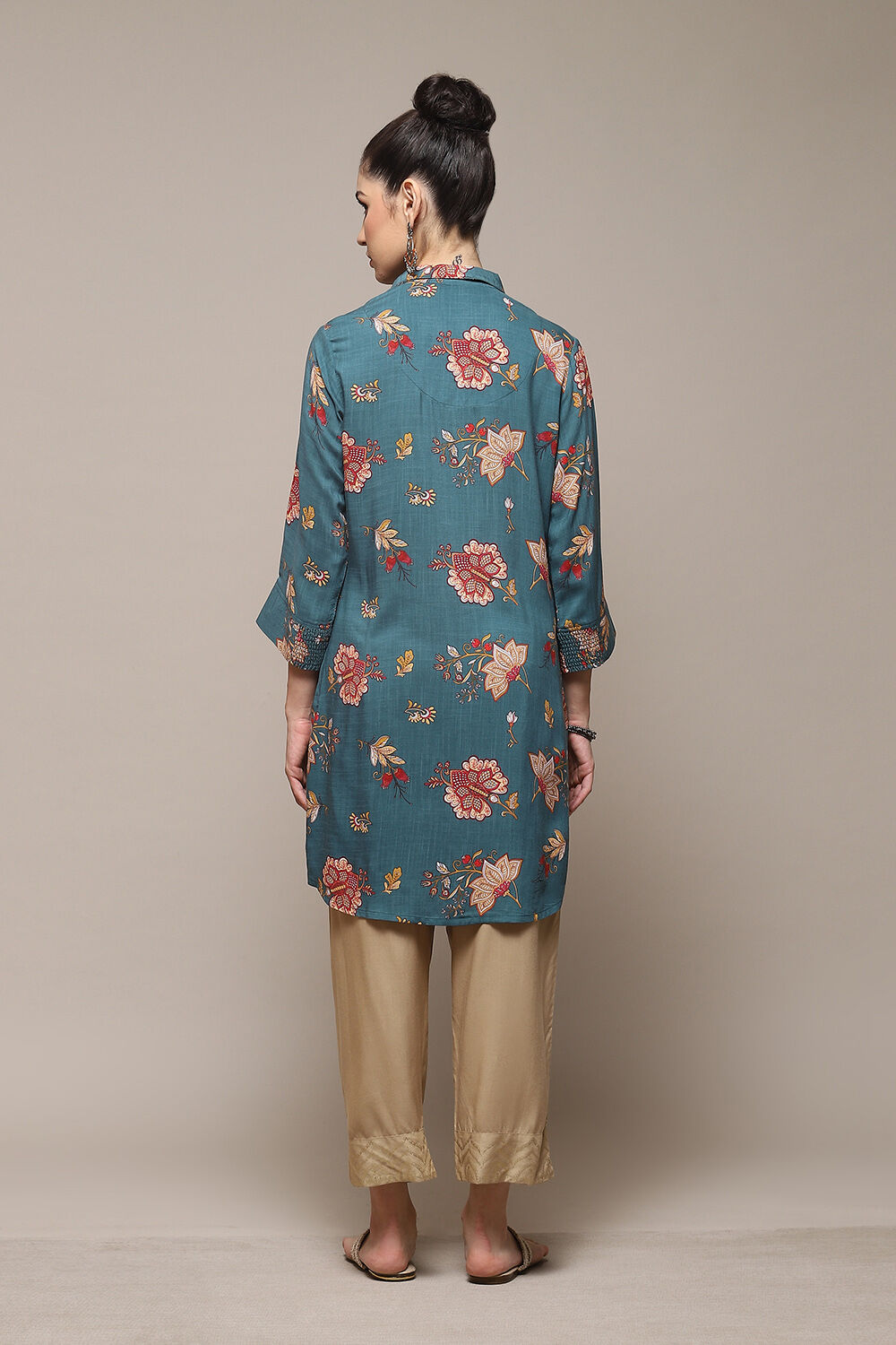 Teal LIVA Straight Printed Top image number 5