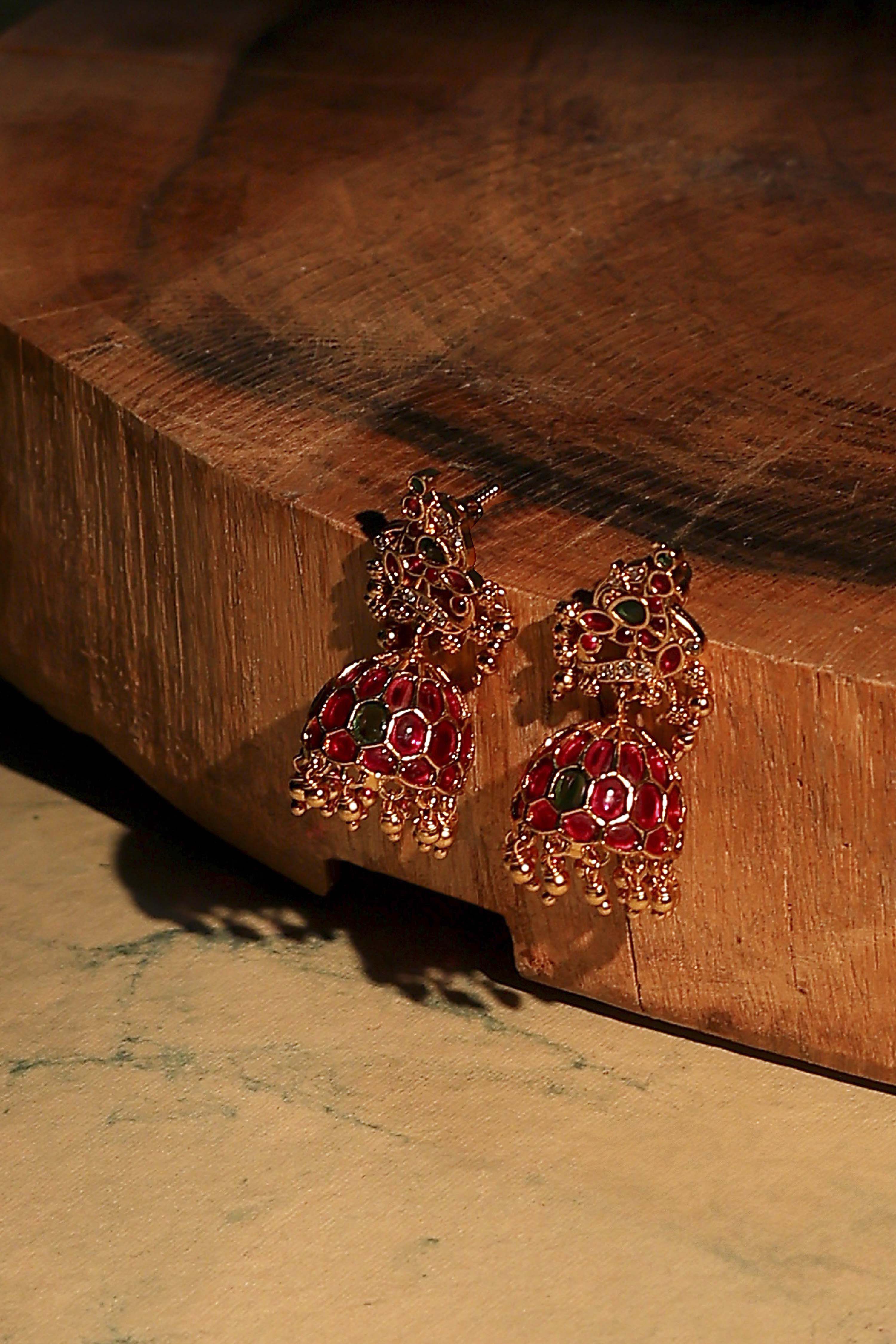 Multicolour Textured Earrings image number 0