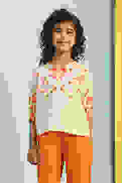 Off-White Floral Printed Top image number 5