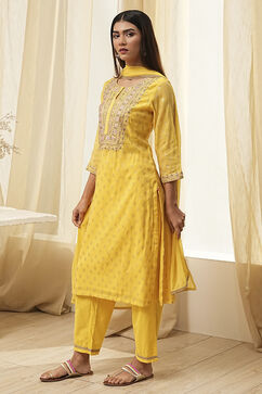 Yellow Embroidered Straight Suit Set image number 3