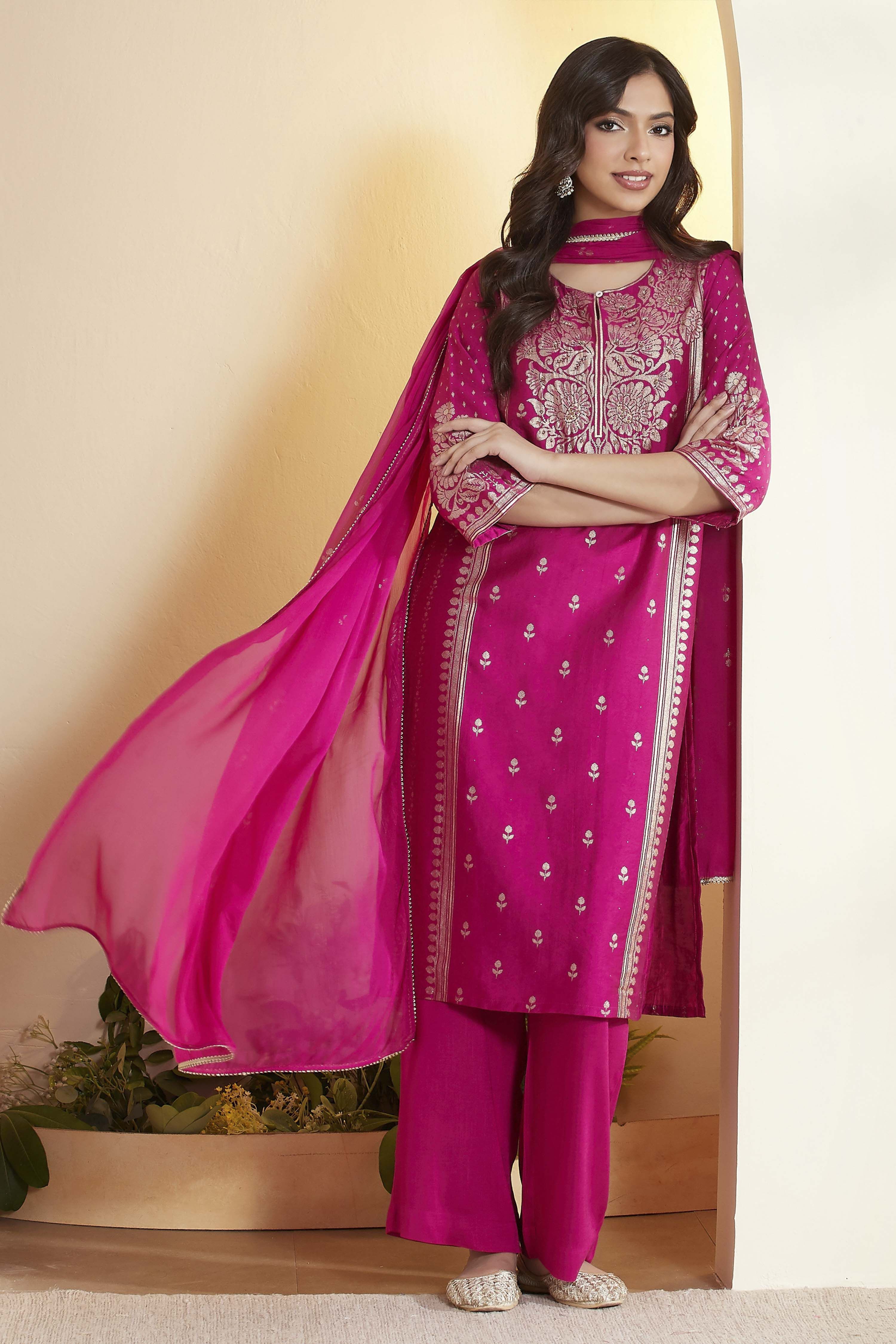 Magenta Viscose Blend Straight Suit Set image number 0