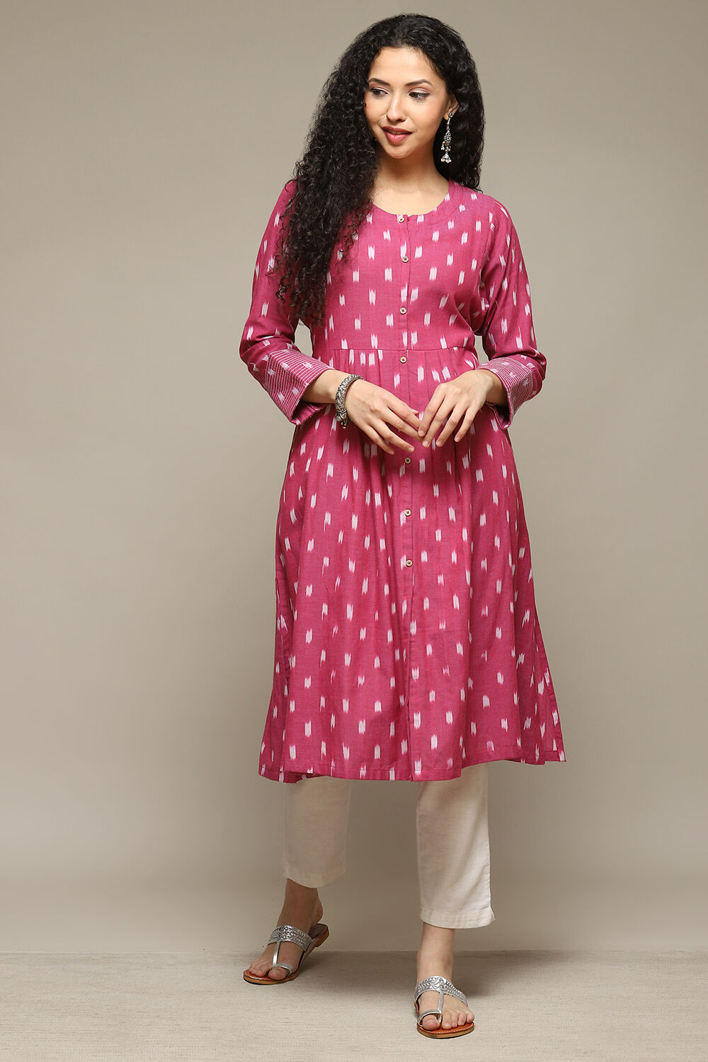Pink Cotton IKAT Flared Yarndyed Kurta image number 4
