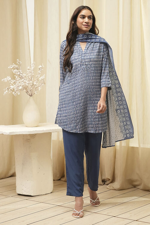 Grey & Pink Art Silk Straight Kurta Pant Suit Set image number 6