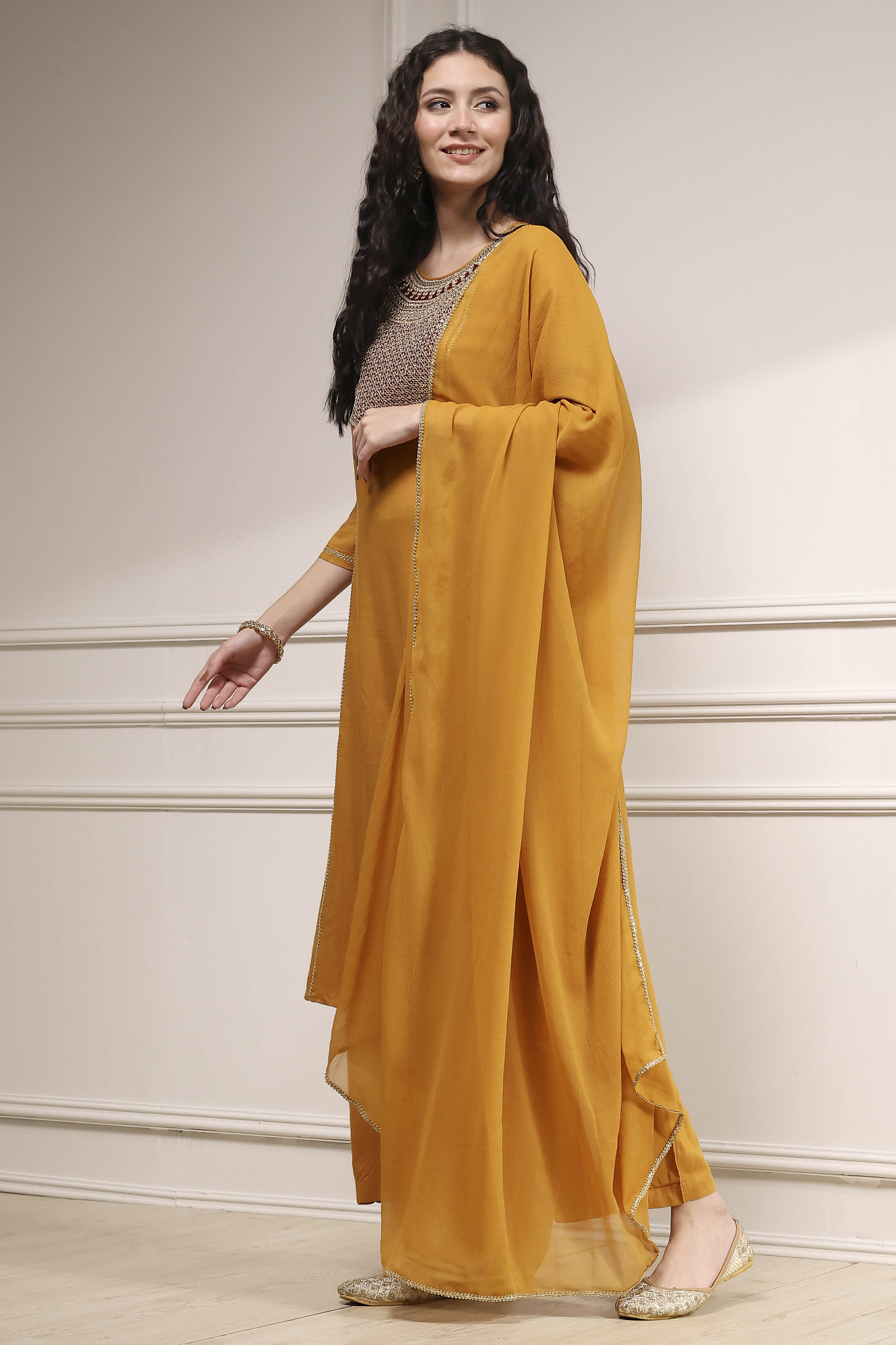 Mustard Yellow Solid A-Line Suit Set image number 3