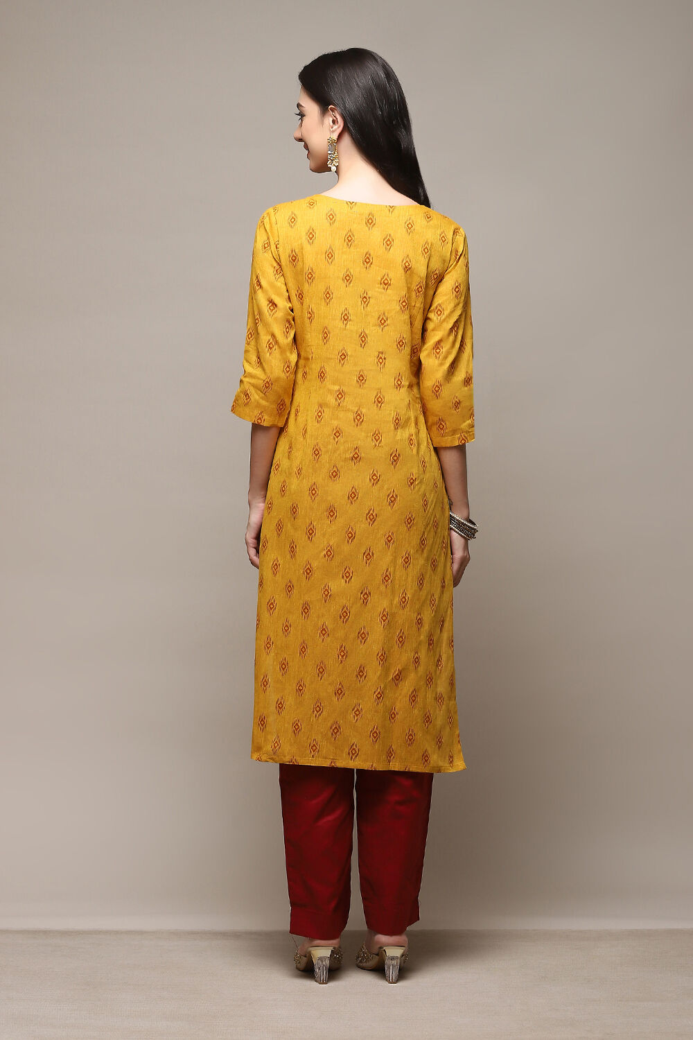 Yellow Cotton Hand Block Print Unstitched Suit Set image number 5