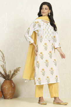 Yellow Cotton Unstitched Suit Set image number 6