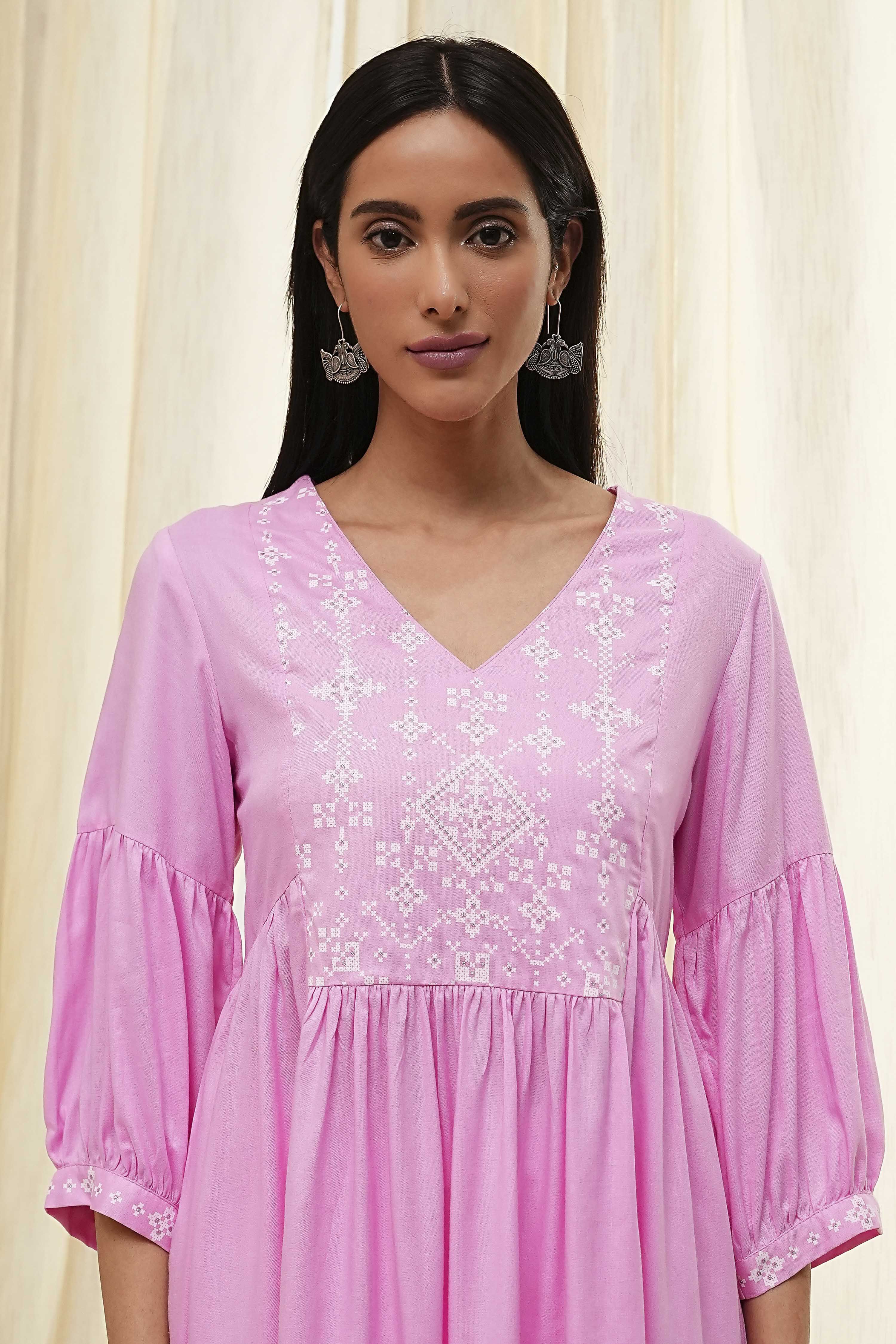 Pink Solid Flared Short Kurta image number 1