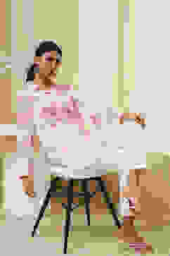 Off-White and Pink Straight Shirt image number 0