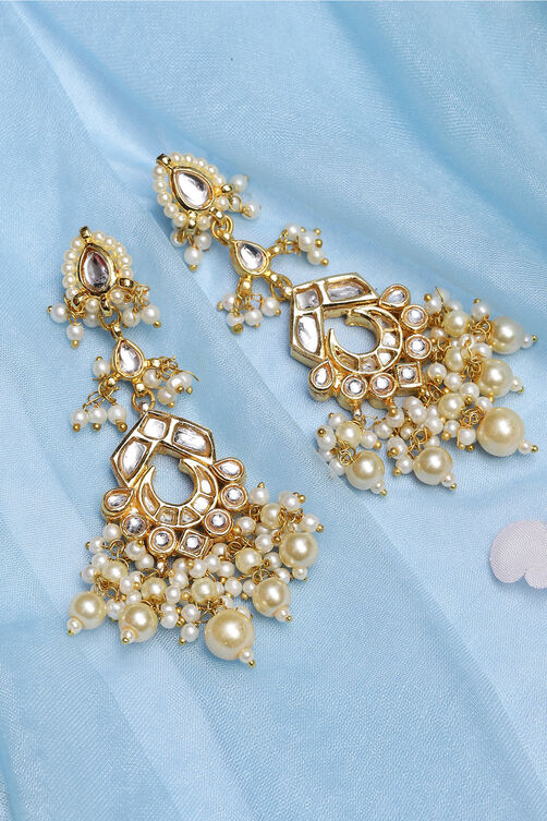 White Kundan Pearl Earrings image number 0