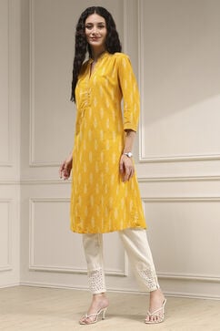 Yellow Cotton Straight Yarndyed Kurta image number 2