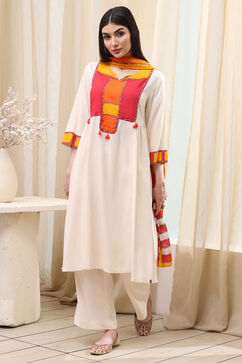 White Rayon Gathered Kurta Palazzo Suit Set image number 6