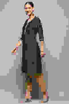 Blue Embellished Festive Straight Kurta image number 3