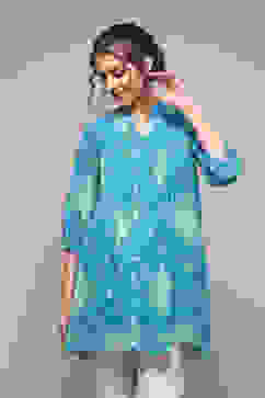 Turquoise Poly Georgette Straight Printed Kurta image number 1