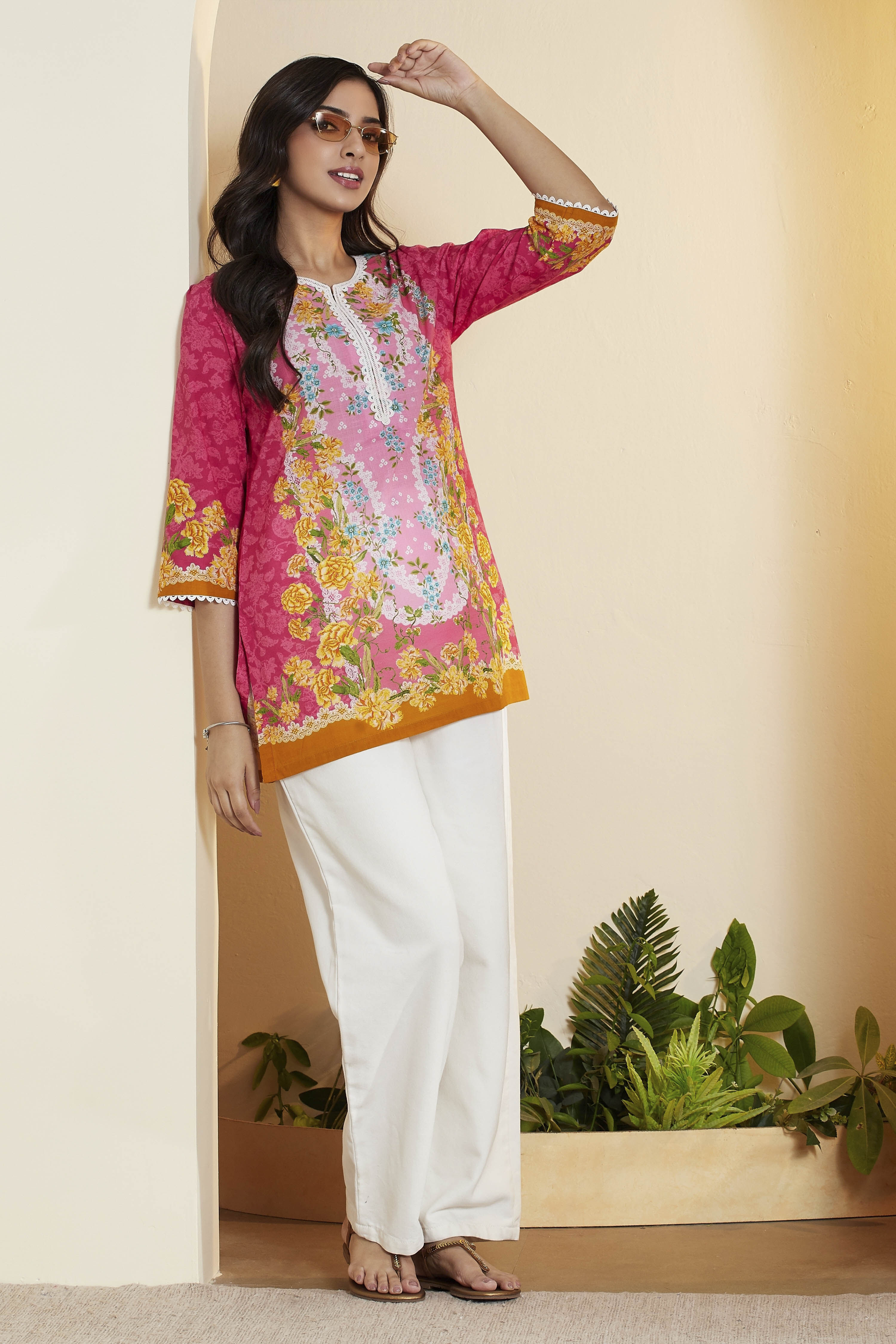 Sage Green Cotton Floral Printed Straight Kurti image number 0