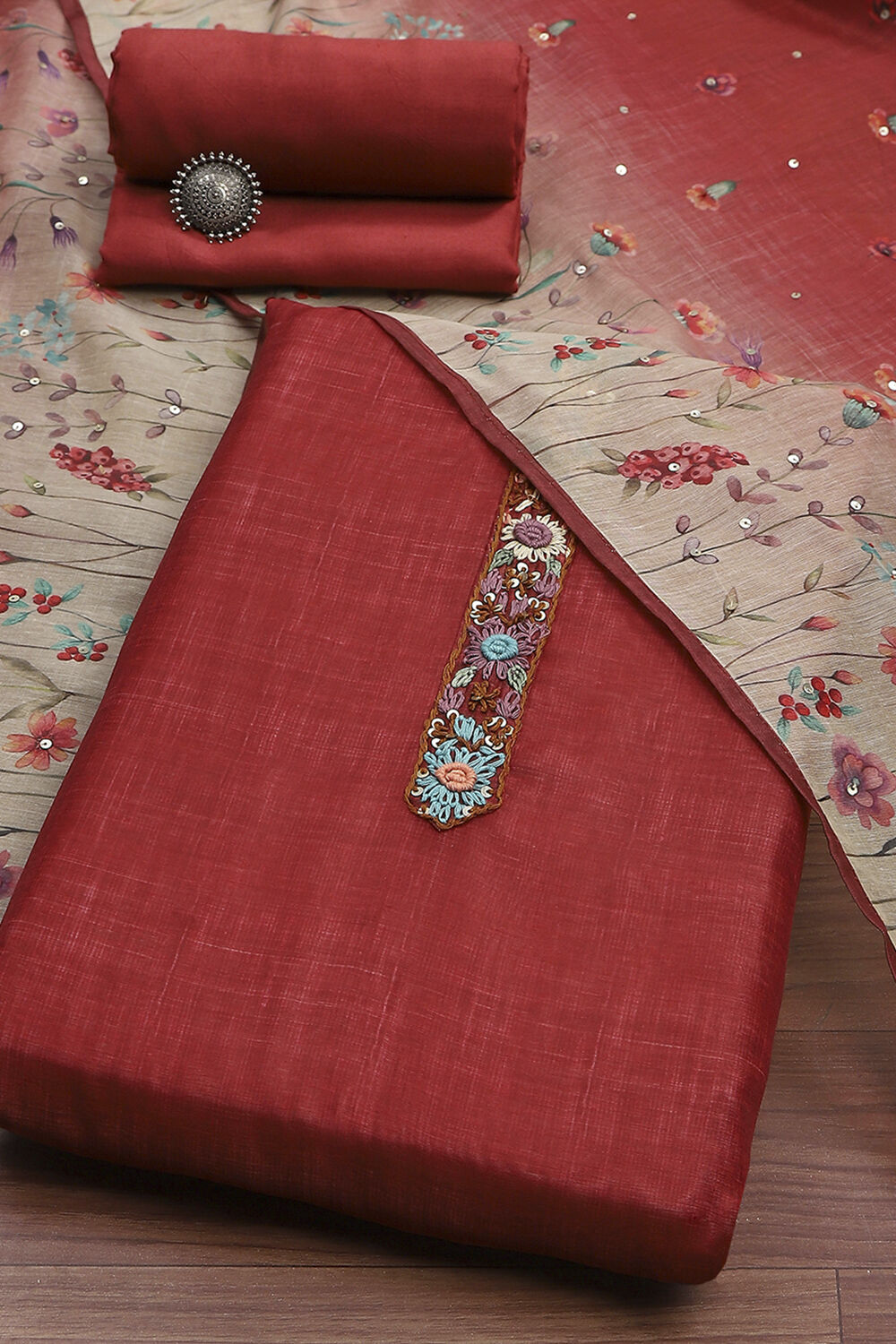 Red Chanderi Hand Embroidered Unstitched Suit Set image number 0